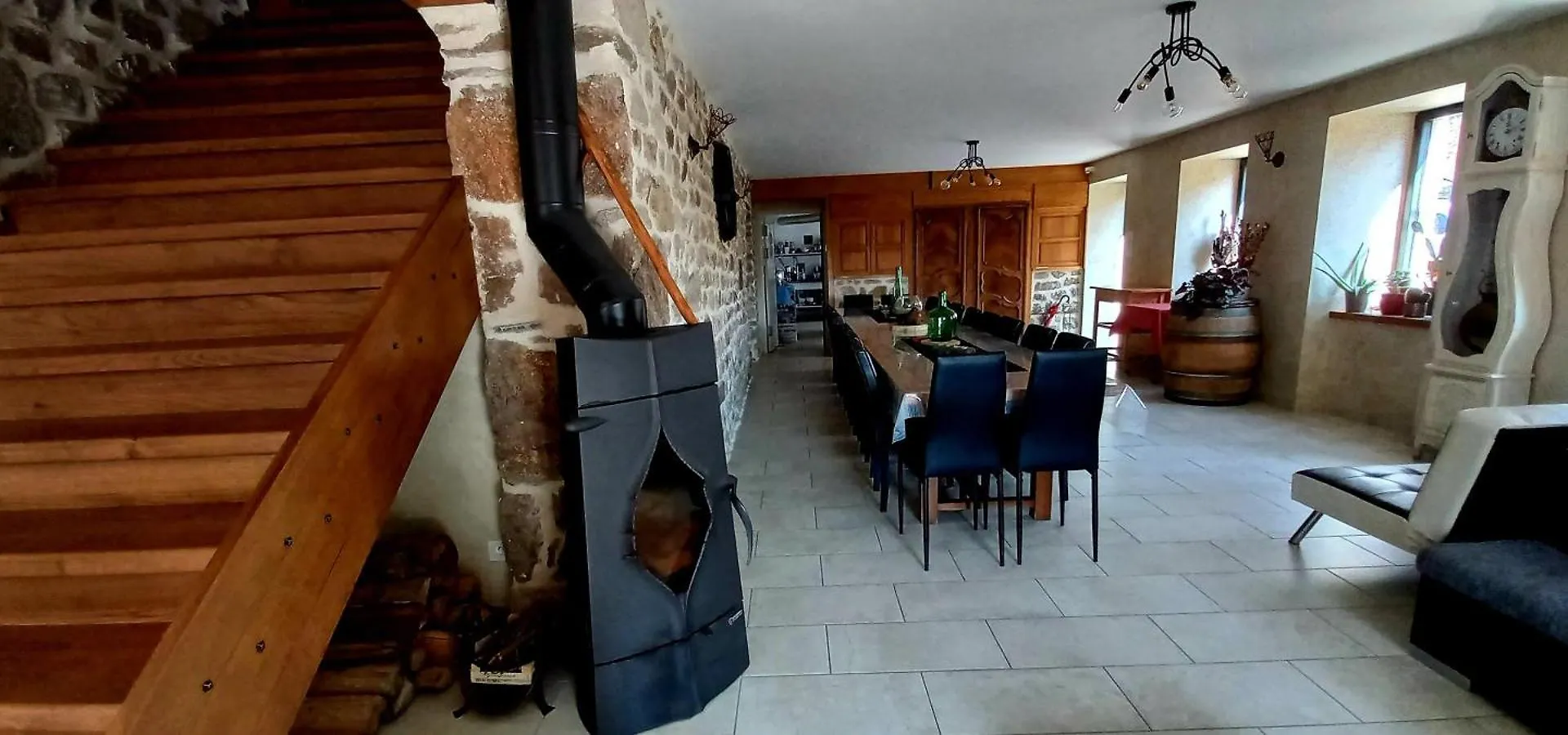 Les Gites Du Couvent En Ardeche - Gite De Groupe Nozieres